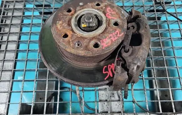 Mercedes-Benz Sprinter W901 W902 W903 W904 Front wheel hub spindle knuckle IMPRK1379768