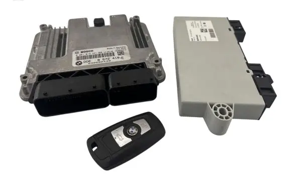 Engine ECU kit and lock set
