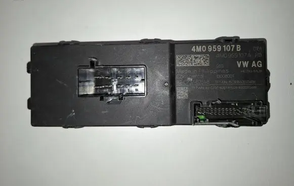 Audi Q7 4M Tailgate/trunk control unit/module 4M0959107B 4M0959107A A2C73762518