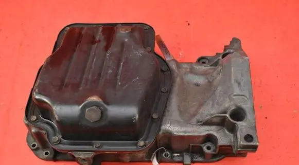 Oil sump