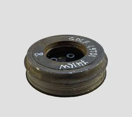 Volkswagen Golf IV Crankshaft pulley