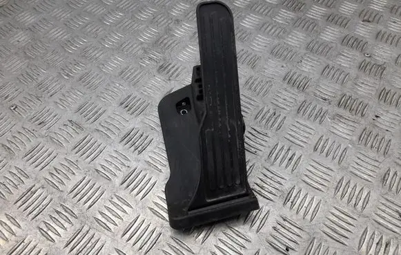 Cadillac CTS Accelerator throttle pedal 22912362