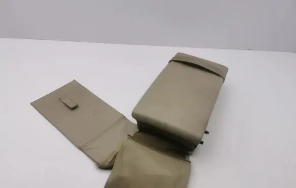 Bentley Flying Spur Rear seat armrest 