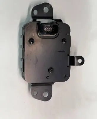 Lexus NX Distronic sensor radar 10R0611253 202410