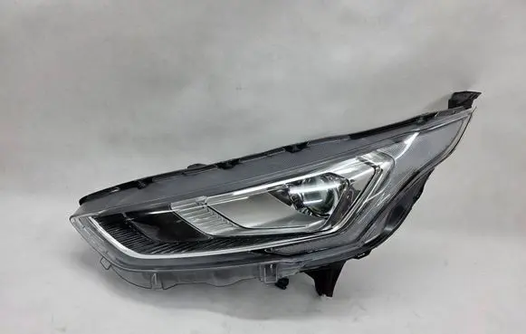Ford Connect Headlight/headlamp KT1B13D155AD