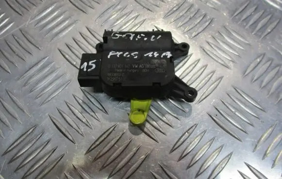 Volkswagen Golf V Central body control module 1K2907511C
