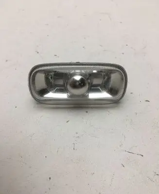 Audi A4 S4 B7 8E 8H Front fender indicator light 8E0949127