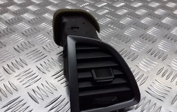 Opel Astra J Dashboard air vent grill cover trim 13440001