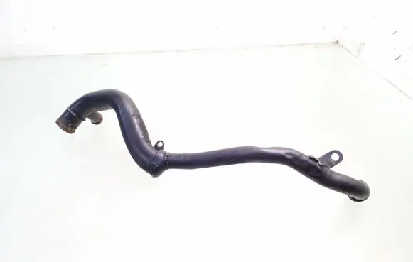 Audi A6 S6 C5 4B Engine coolant pipe/hose 059121071L