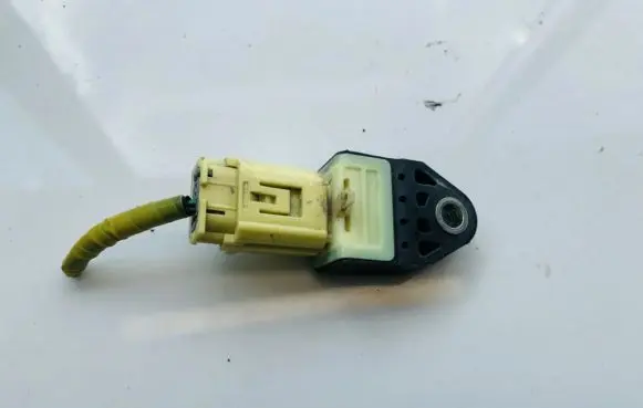 Subaru Legacy Airbag deployment crash/impact sensor 98237ag000