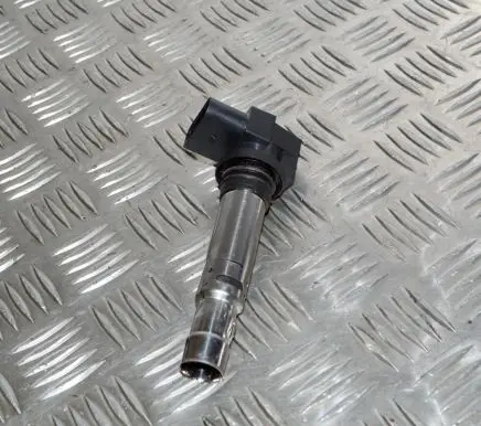 Skoda Yeti (5L) High voltage ignition coil 036905715F