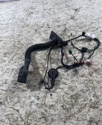Mercedes-Benz E AMG W213 Rear door wiring loom A2135409942 5409942