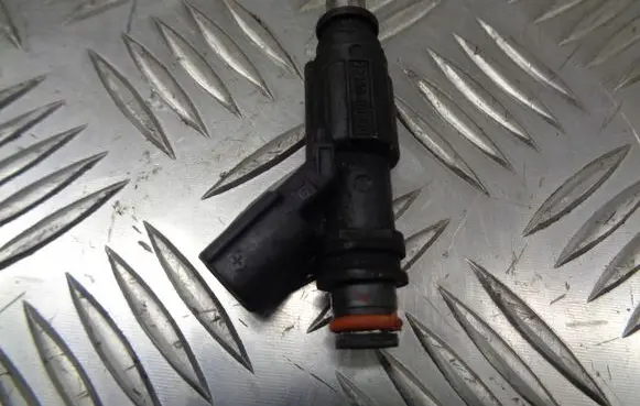 Toyota Corolla E120 E130 Fuel injectors set 0280156019