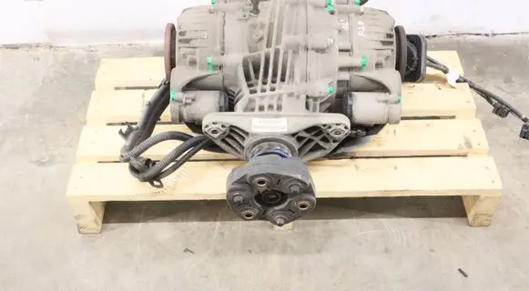 BMW X6M F86 Rear differential 7850170 7638139 33107850170