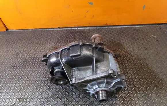 Nissan Navara D23 Gearbox transfer box case 312EY01932 1MB30