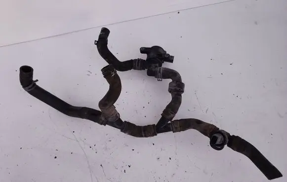 Volkswagen Golf VII Electric auxiliary coolant/water pump 5Q0122096S