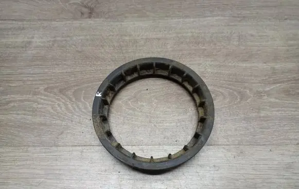 Volvo S60 In tank fuel pump screw locking ring/nut 8649739