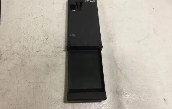 Audi A3 S3 8P Cup holder 8P0941561