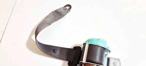 Audi A6 S6 C5 4B Middle seatbelt (rear) 25776204
