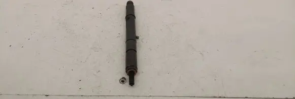 Audi A6 S6 C5 4B Fuel injector 059130201