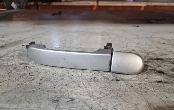 Nissan Tiida C11 Rear door exterior handle