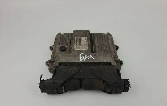 Opel Corsa C Engine control unit/module 55187472