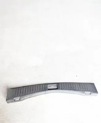 Ford Kuga I Trunk/boot sill cover protection 8V41S40352A D0D1A