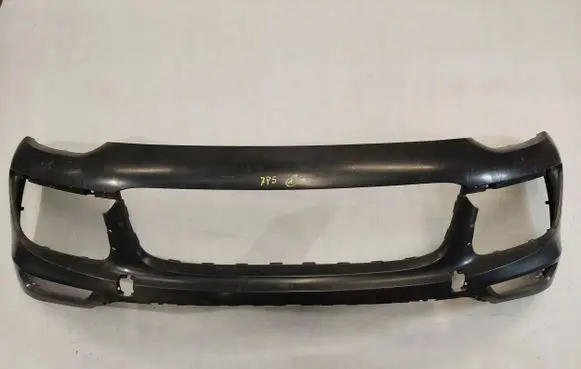 Porsche Cayenne (9PA) Front bumper 7P5807221c