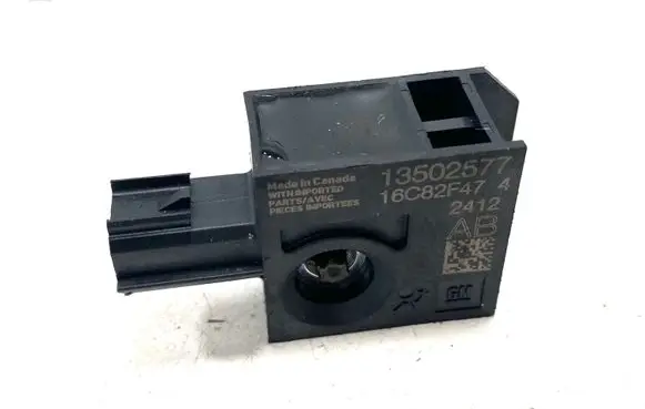 Chevrolet Volt I Airbag deployment crash/impact sensor 13502577 16C82F474 2412