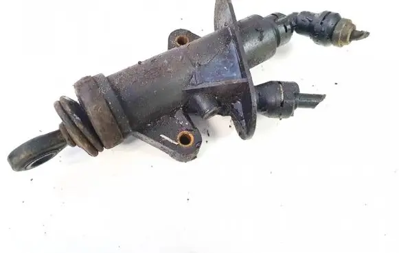 Ford Scorpio Clutch master cylinder c83wf 951116