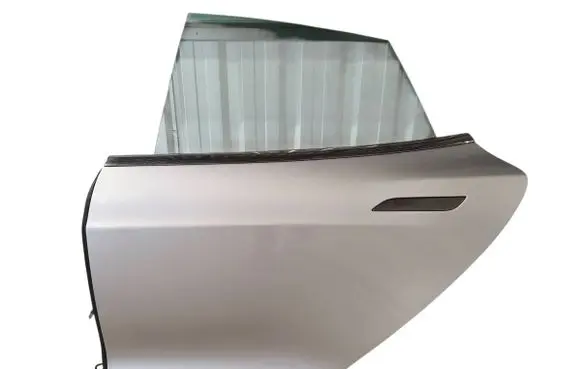 Tesla Model S Rear door
