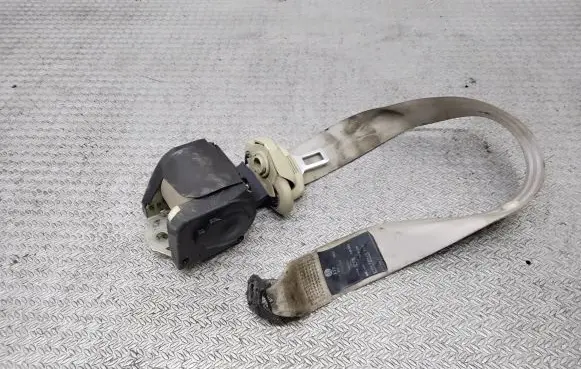 Volkswagen New Beetle Rear seatbelt 1C0857806A