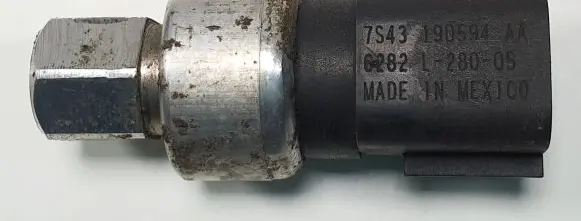 Volvo C30 Air conditioning (A/C) pressure sensor 7S4319D594AA