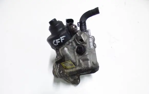Volkswagen Tiguan Fuel injection high pressure pump 03L130755D 0445010514