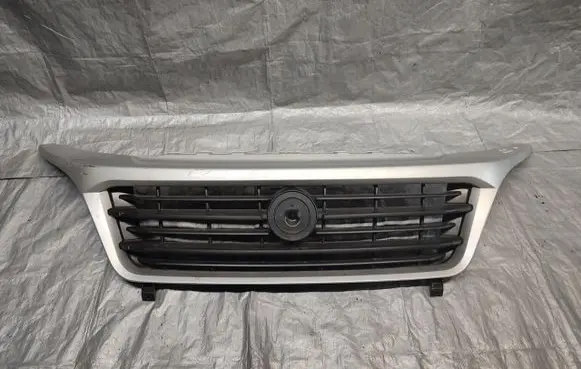 Fiat Ducato Front bumper upper radiator grill 1605
