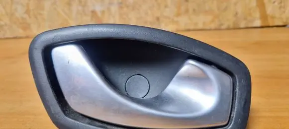 Renault Megane III Front door interior handle 806700005r