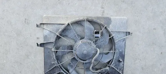 Hyundai Sonata Electric radiator cooling fan