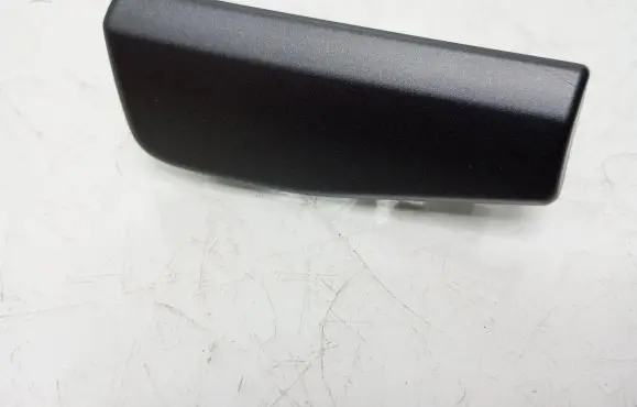 Skoda Octavia Mk2 (1Z) Dashboard glove box trim 1Z1858415 1Z1858