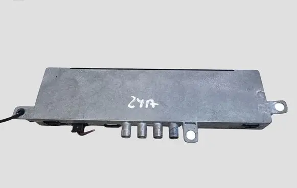 Audi A6 S6 C6 4F Aerial antenna amplifier 4F9035225D 260683