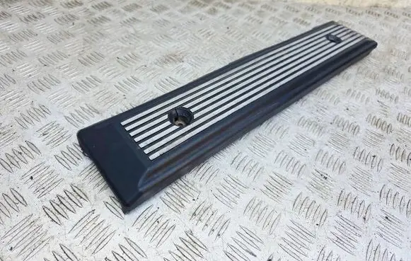 BMW 5 E39 Engine cover (trim) 1740160 13351740160