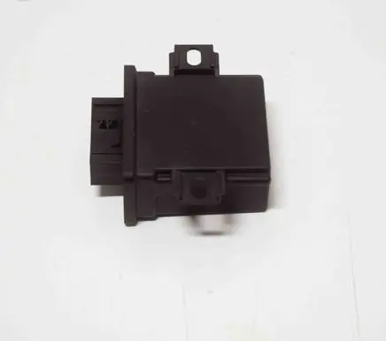 Volkswagen Jetta VI Light module LCM 5WK50466 5M0907357F