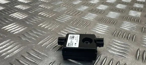 BMW i3 Aerial antenna amplifier 923146602 9231466