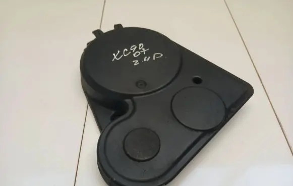 Volvo V70 Timing belt guard (cover) 30757214
