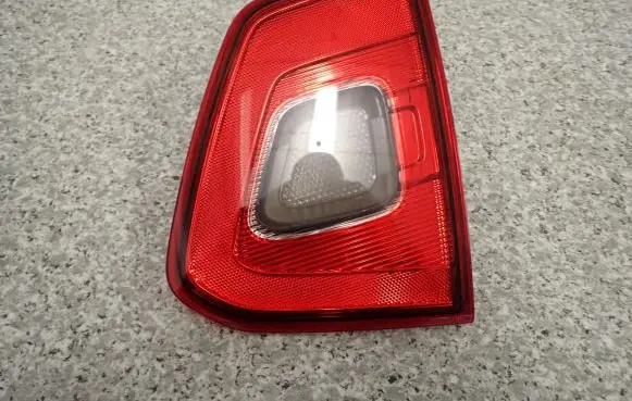 Suzuki Ignis Rear/tail lights