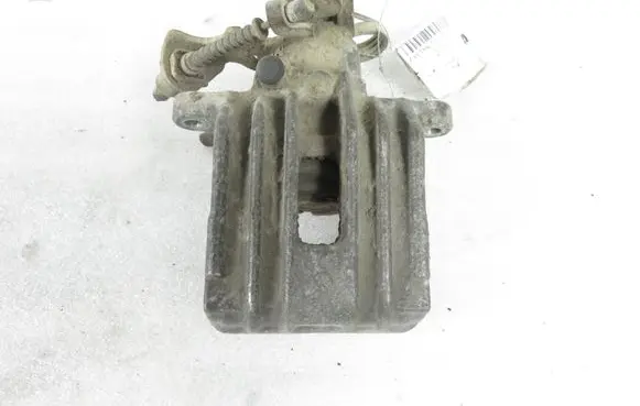 Volkswagen PASSAT B5 Rear brake caliper 