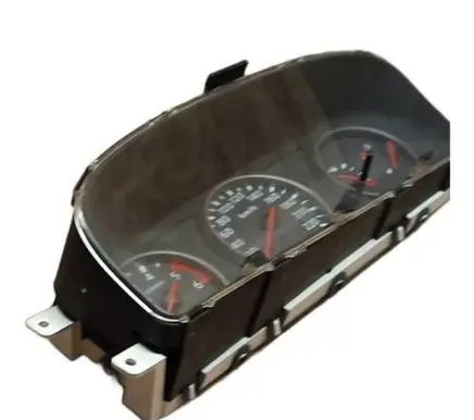 Nissan X-Trail T30 Speedometer (instrument cluster) EQ382