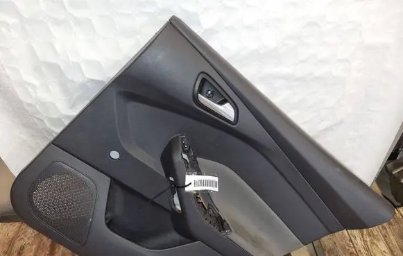 Ford Focus Rear door card panel trim