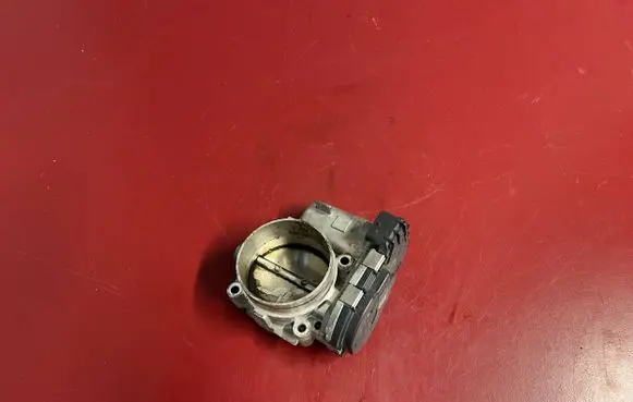 Chrysler Town & Country V Throttle valve 05184349AC