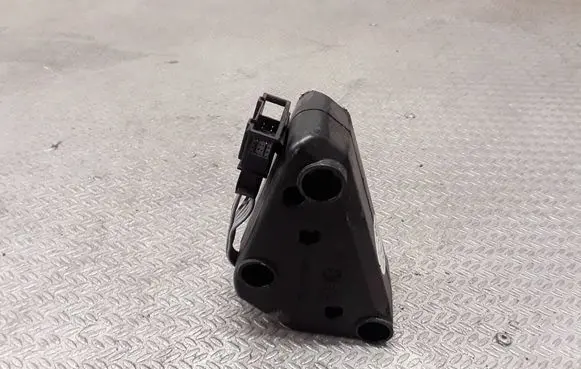 Volkswagen Golf V Sound amplifier 1K0035463C