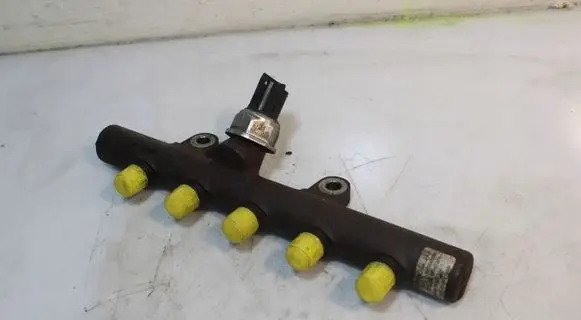 Nissan NV200 Fuel main line pipe R91447221A
